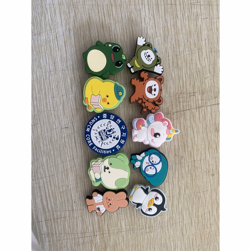 Shoe Pin / Charm