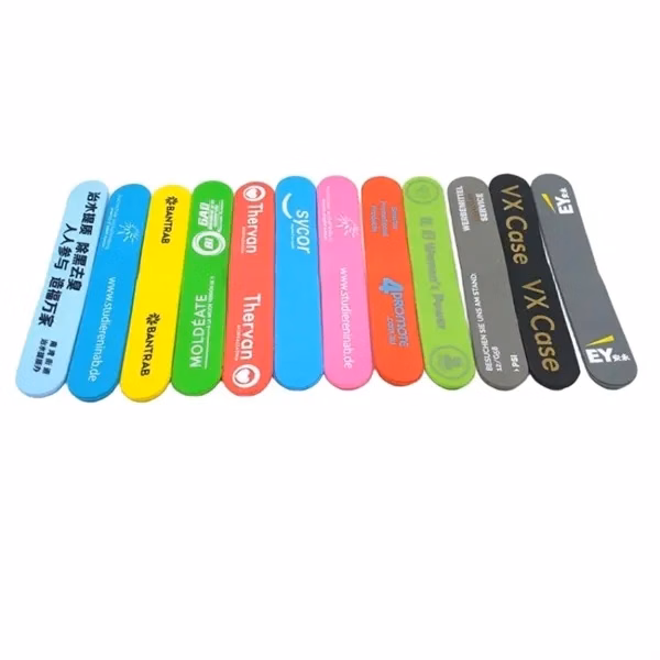 Custom 0.8 Inch Foldable Magnetic Clip — Hands Free Phone Stand & Cable Manager