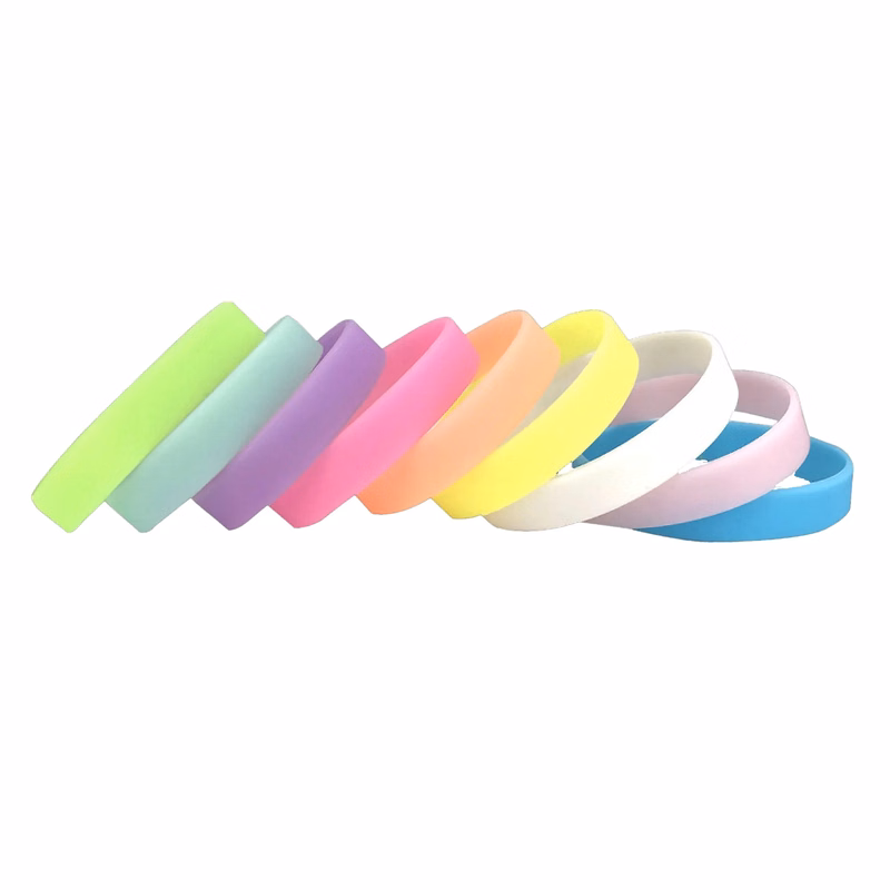 Glow-in-the-Dark Silicone Bracelet Sports Parties