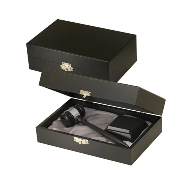 The Metro Gavel Presentation Set 1