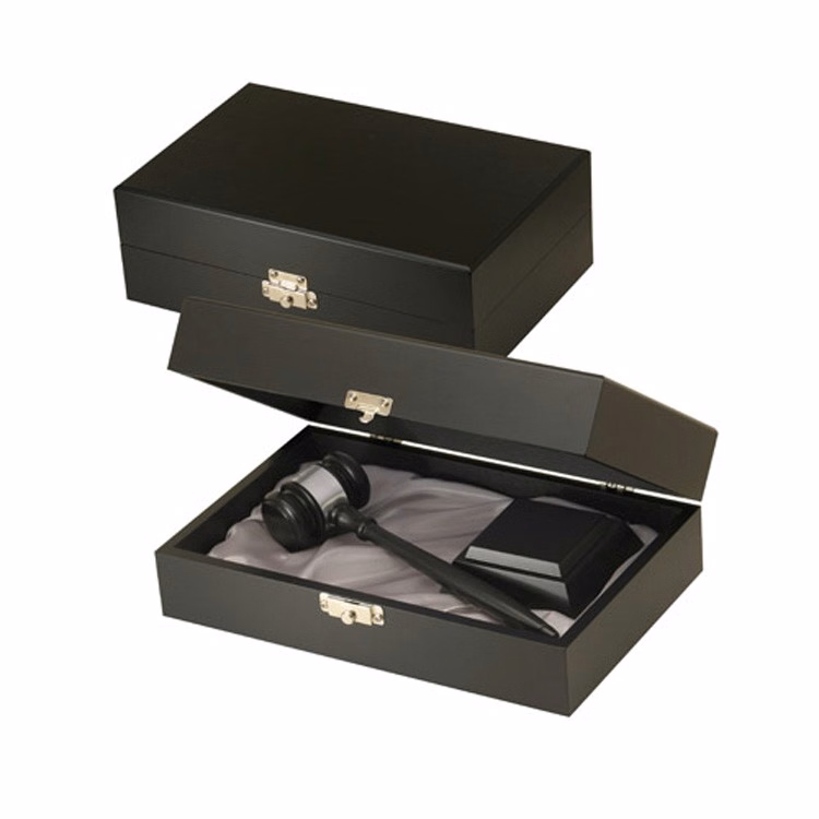 The Metro Gavel Presentation Set