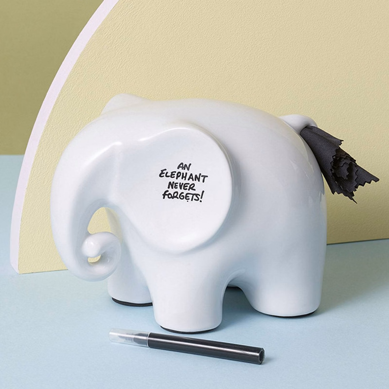 Elephant note holder