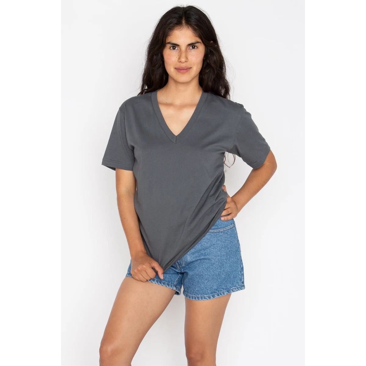4.3 OZ FINE JERSEY V-NECK 1