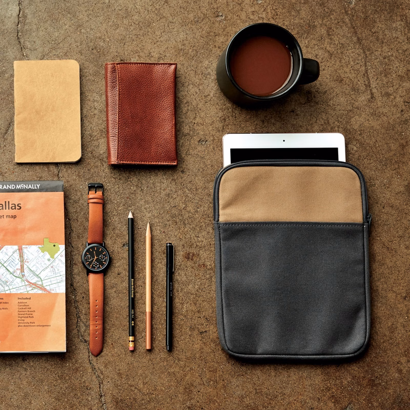CITY CUT & SEW TABLET READER SLEEVE - IPAD