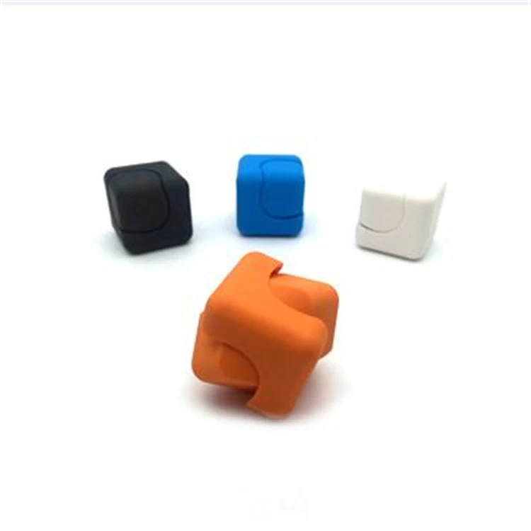 Dice and gyro two-in-one design Stress Relief TOY 1