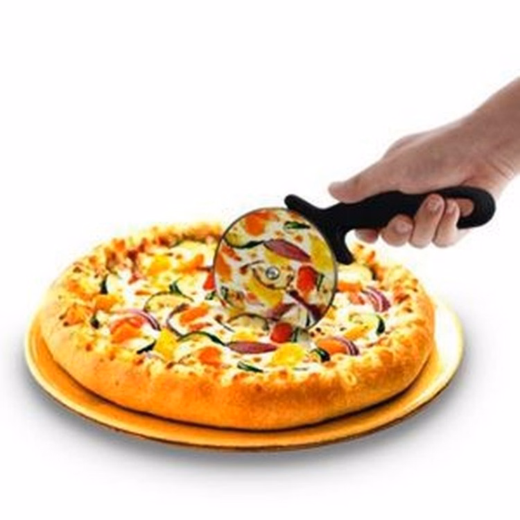 Max+ ABS Plastic Handle Pizza Cutter