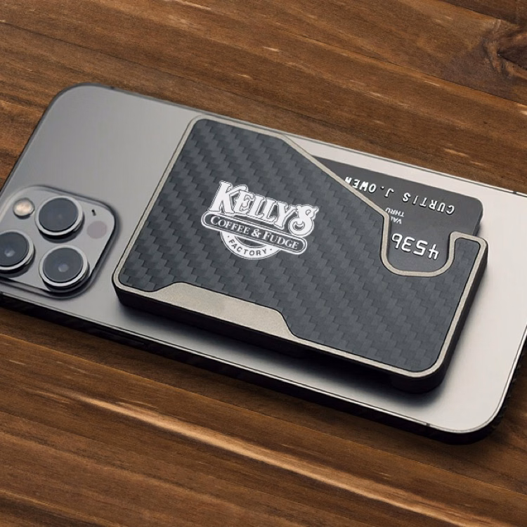 QuickAccess Magnetic Carbon Fiber Fantom Wallet