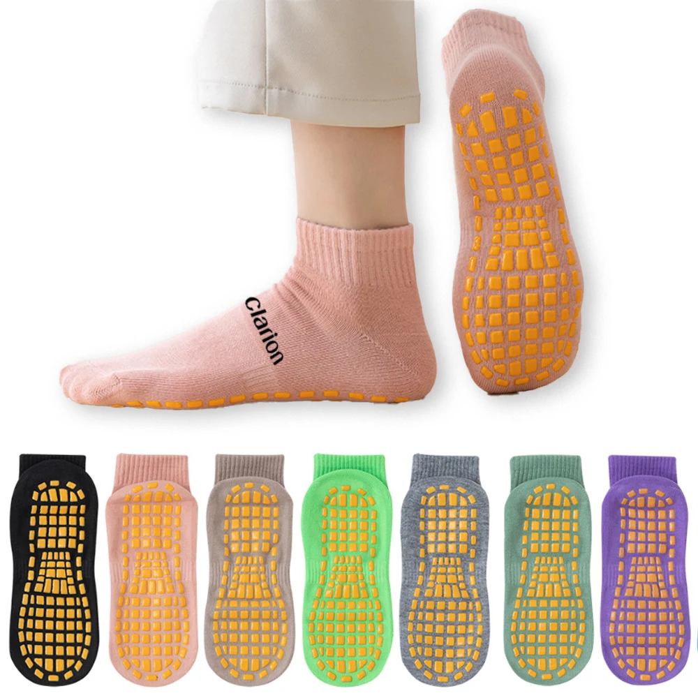 unenow Unisex Non Slip Grip Socks 1