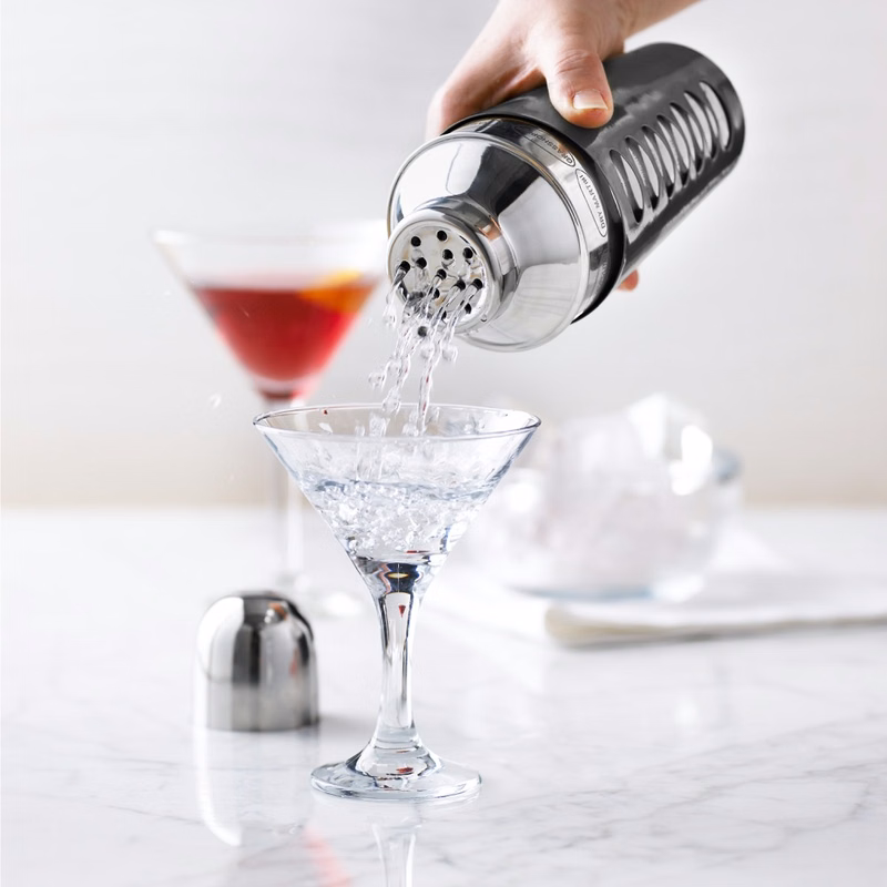 Cocktail Shaker with Recipes and strainer Trudeau