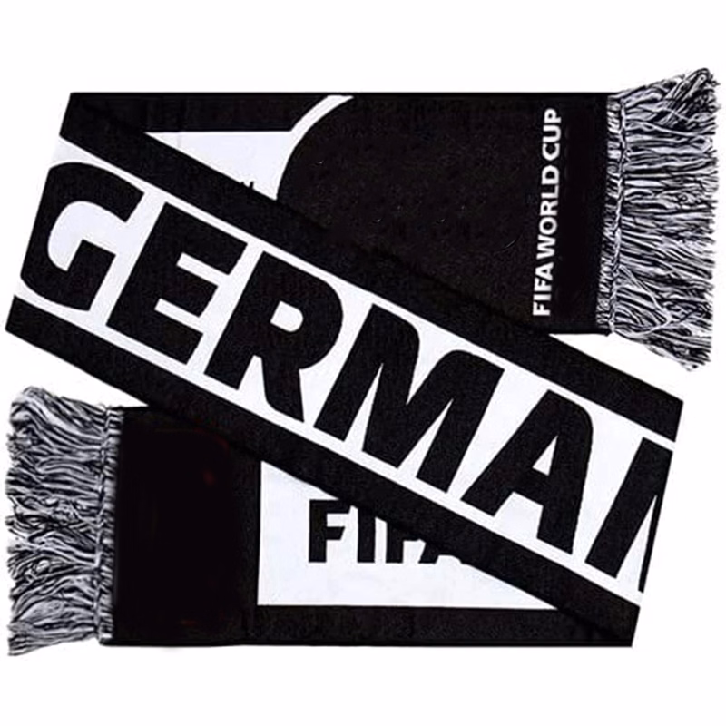 Knit Scarf With Fringe