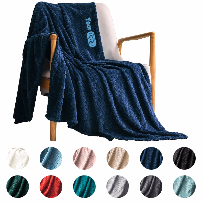Polyester Simple Solid Color Sofa Blanket