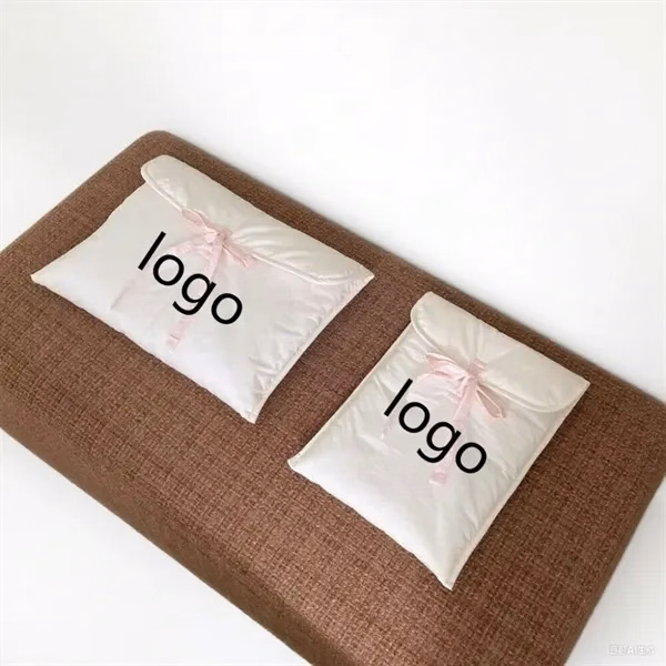 Bowtie Laptop Sleeve Notebook Bag for Work, School and Travel