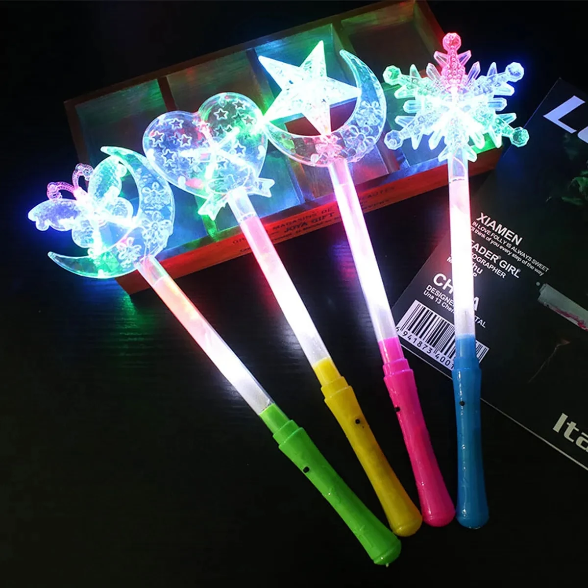 LED Light Up Frozen Snowflake Wand Toy 1
