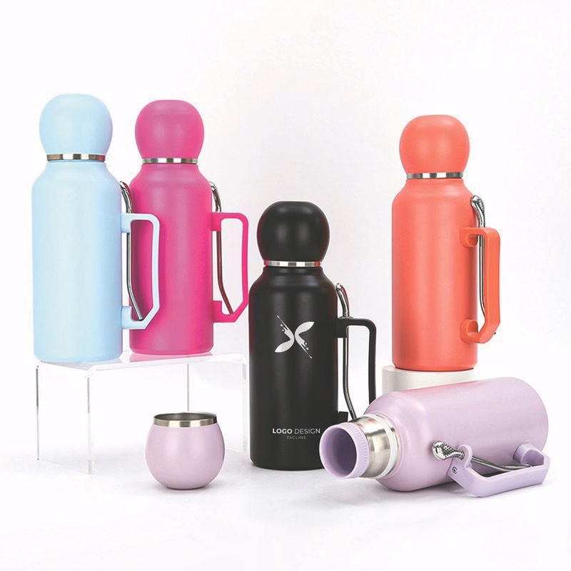 Insulated Water Bottle, Double Wall Vacuum Flask for Travel, 304 Grade Steel large-capacity 45oz5