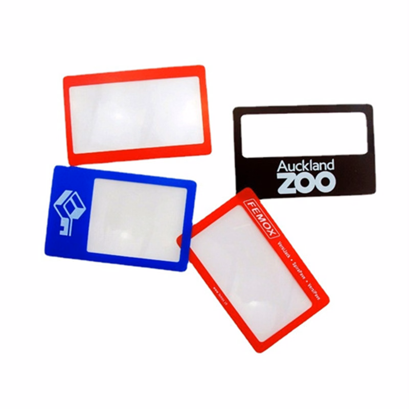 Credit Card Magnifier
