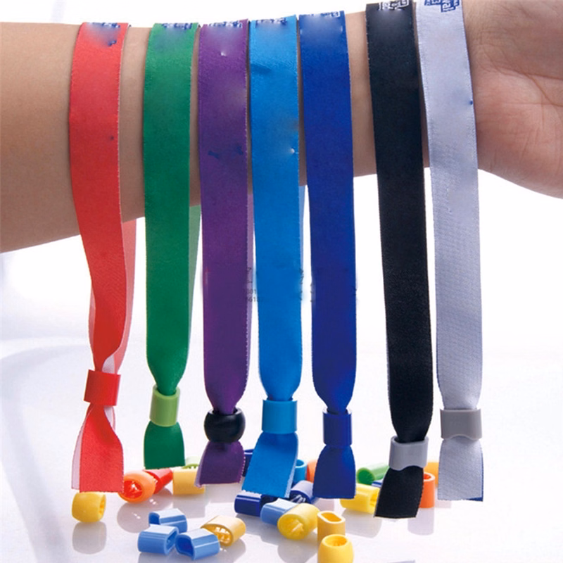 Custom stylish Printed Cloth Wristbands