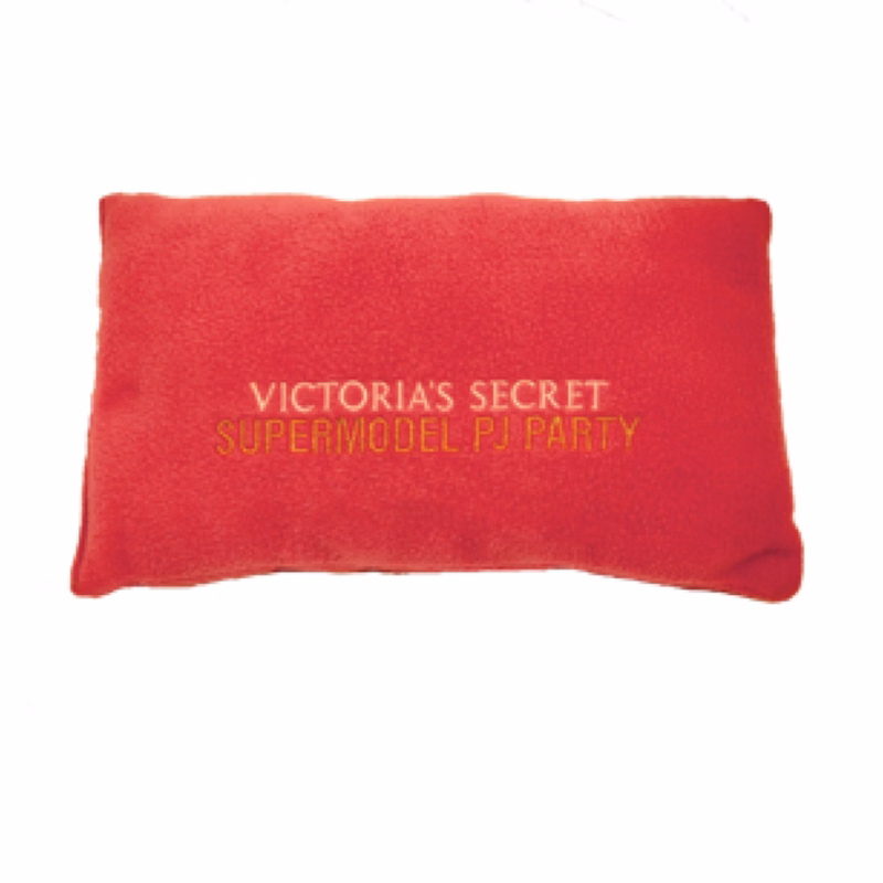 Poly/Cotton Snuggle Pillow