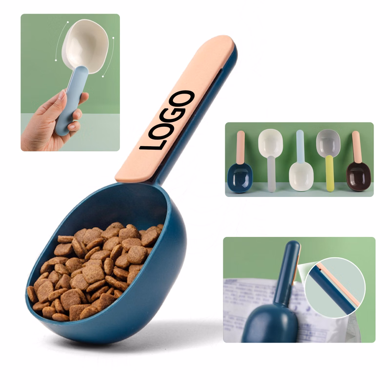 Plastic Pet Food Scoop With Bag Clip For Dogs And Cats