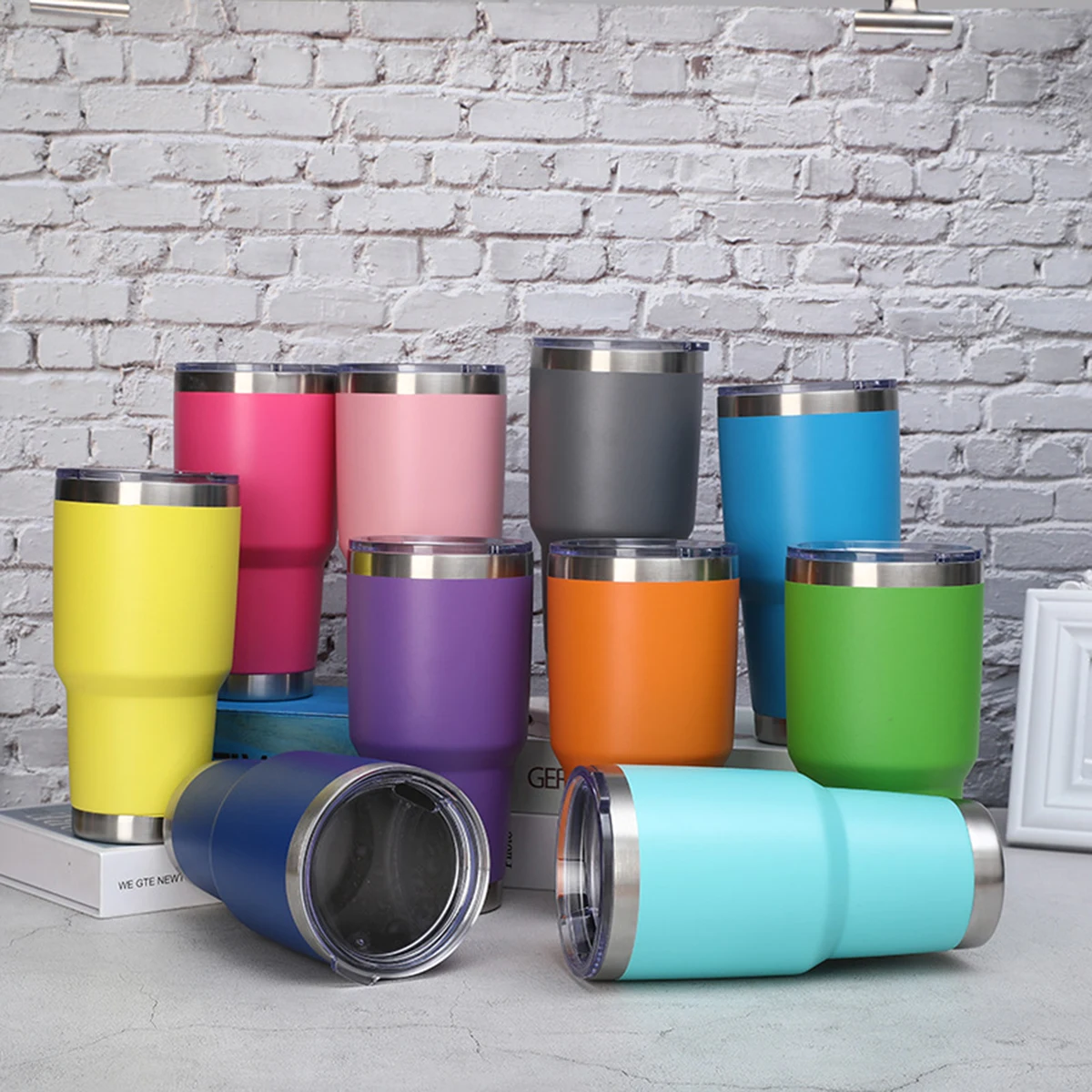 30 oz Stainless Steel Insulated Tumbler Travel Mug 1