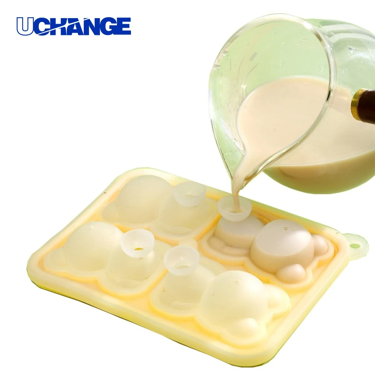 Bear-Shaped Ice Cube Mold 1