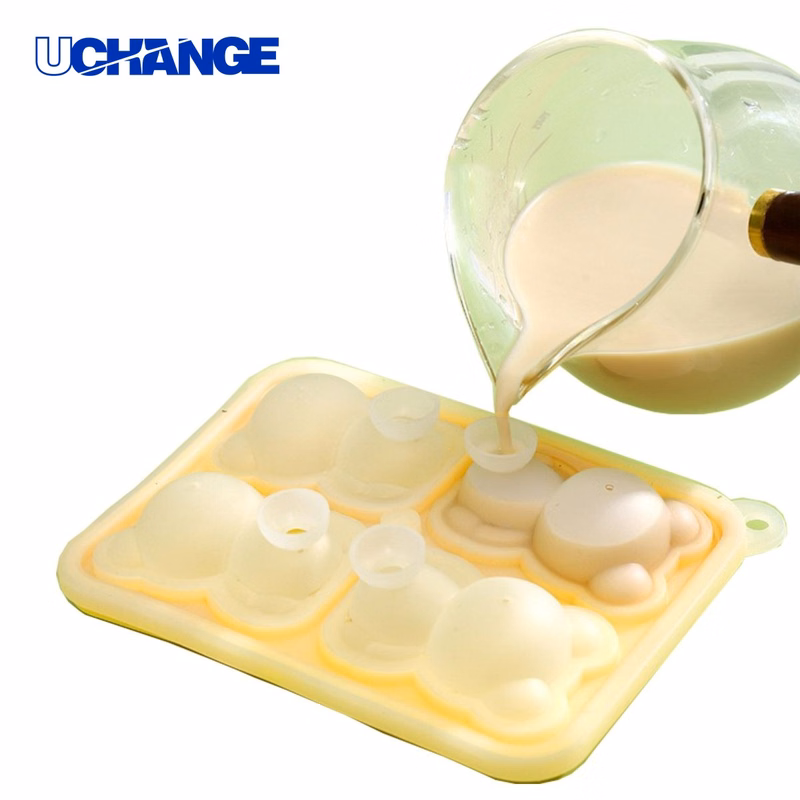 Bear-Shaped Ice Cube Mold