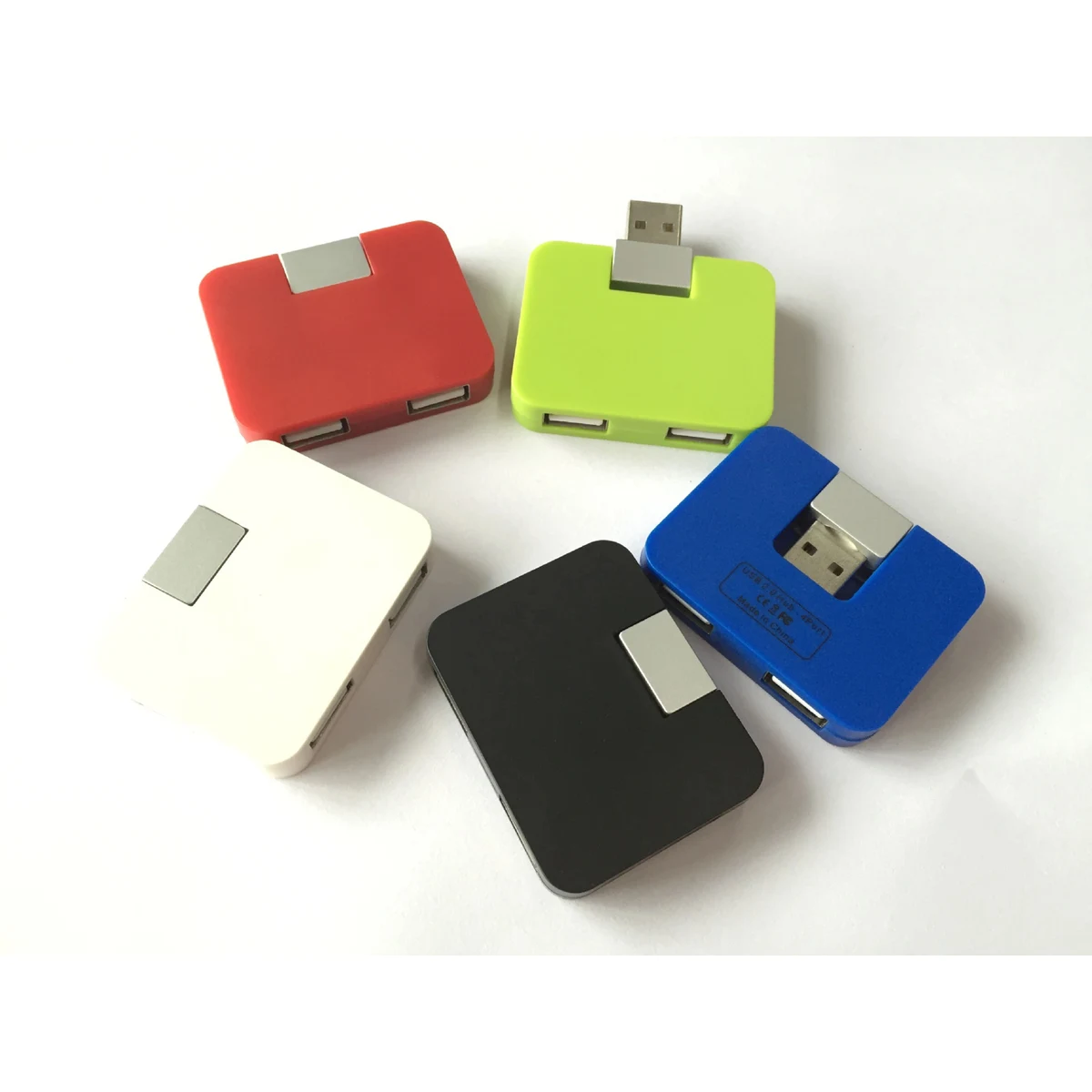 Rush service 4 Ports Cube USB Hub 1