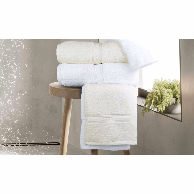 Vicenza Ivory White Terry Bath Towel