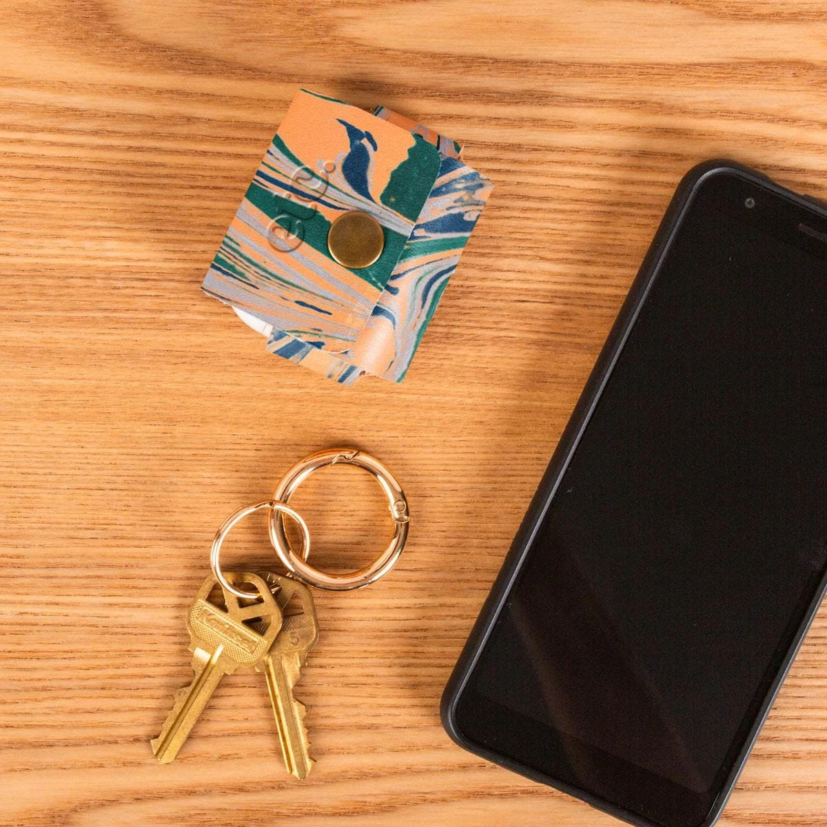 AirPods Pro Cover - Marbled Leather 1