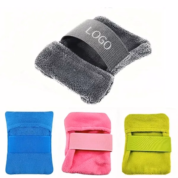 Sand Removal Mitts with Beach Essential for Clean Hands