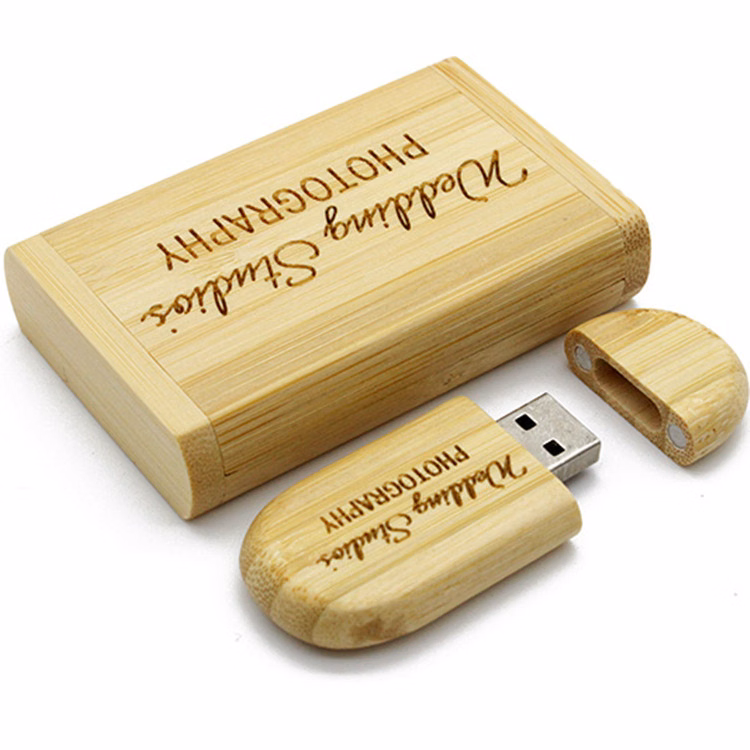 Wood USB Flash Drive w/Magnetic Closure