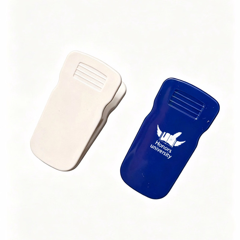 2 In 1 Magnetic Memo Clip With Beer Opener