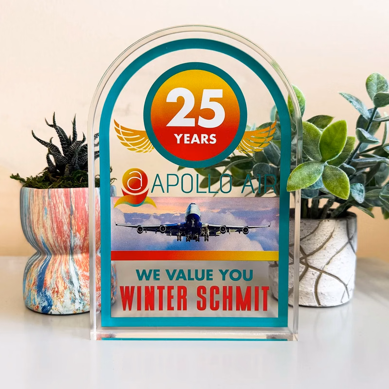 3/4" Free-Standing Acrylic Award