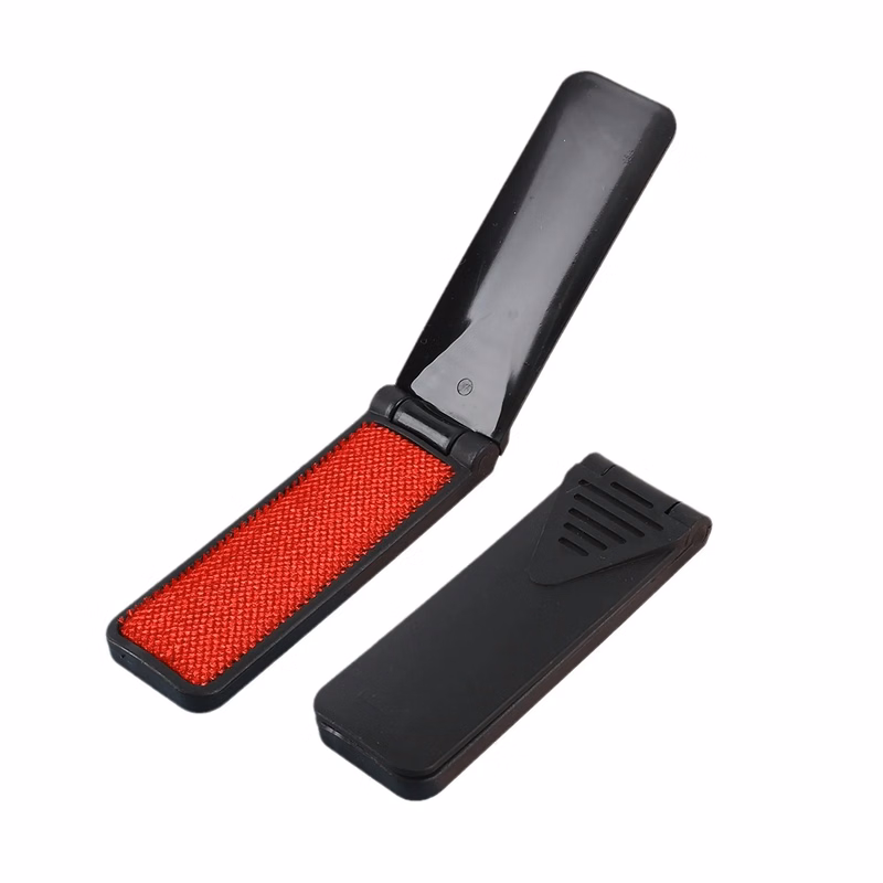 Folding Lint Brush