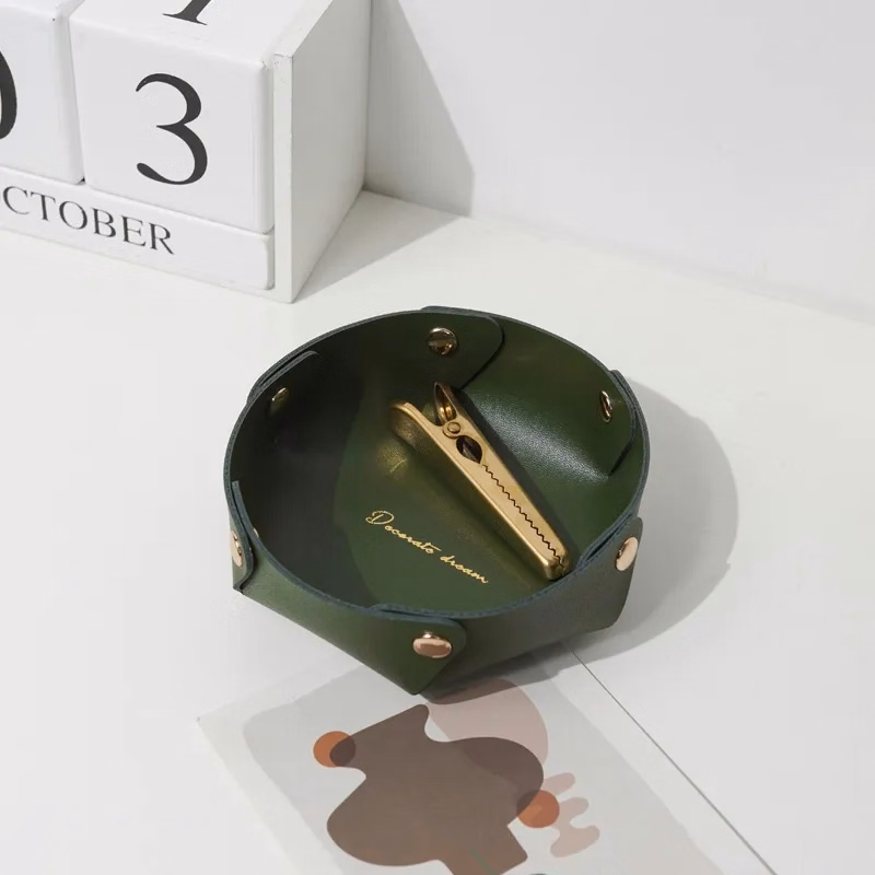 Key jewelry storage tray