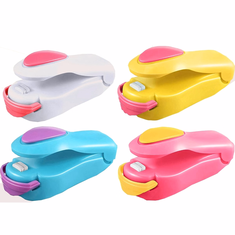 Portable mini sealing machine