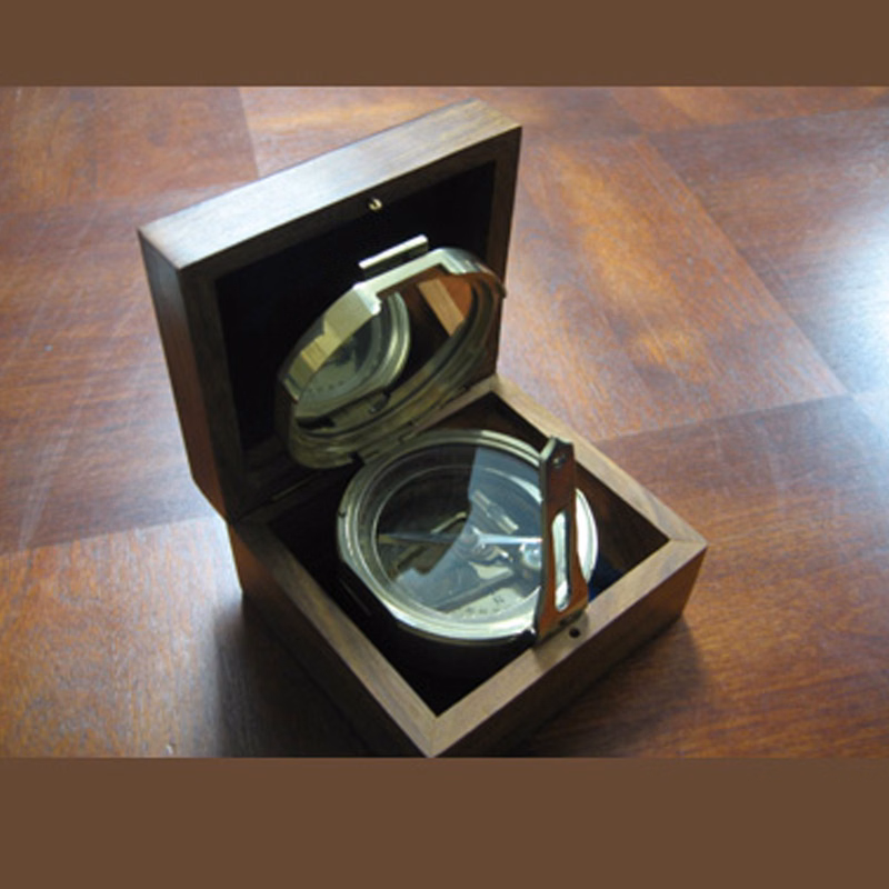 4" BRUNTON COMPASS IN WOOD BOX