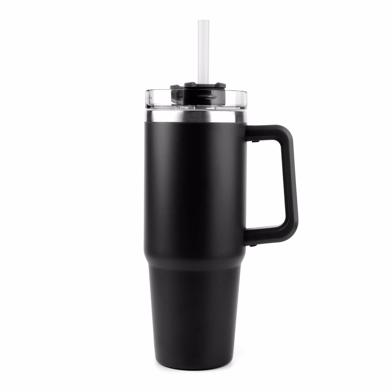 30oz Calder Mug with Straw