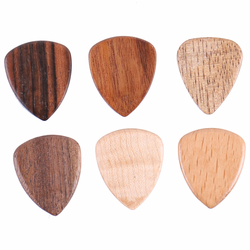 Flexible Guitar Picks Made of Real Wood