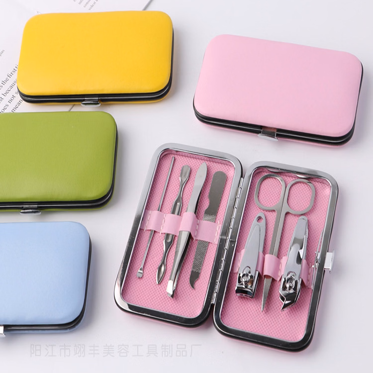 Nail Care Manicure Set