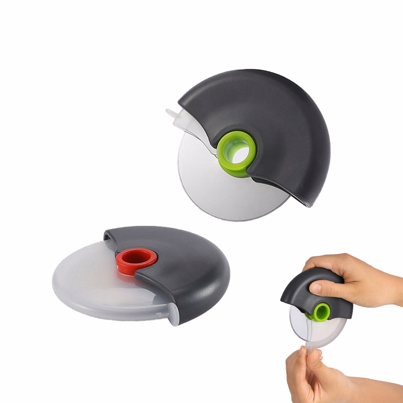 Pizza Cutter Wheel With Protective Blade Cover