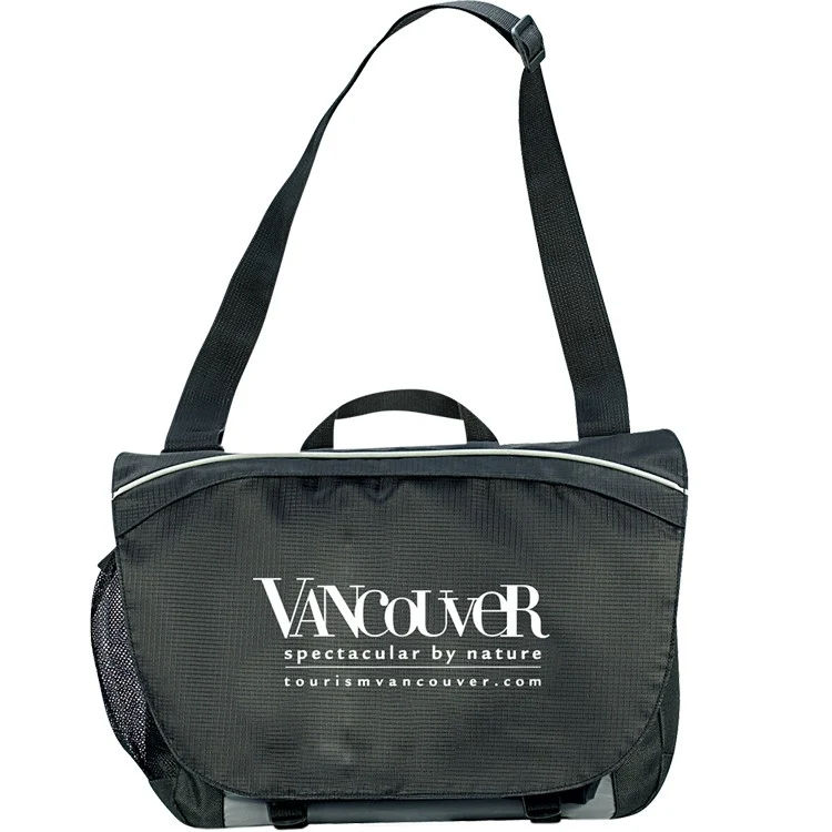 15" SilverLight Laptop Messenger Bag 1