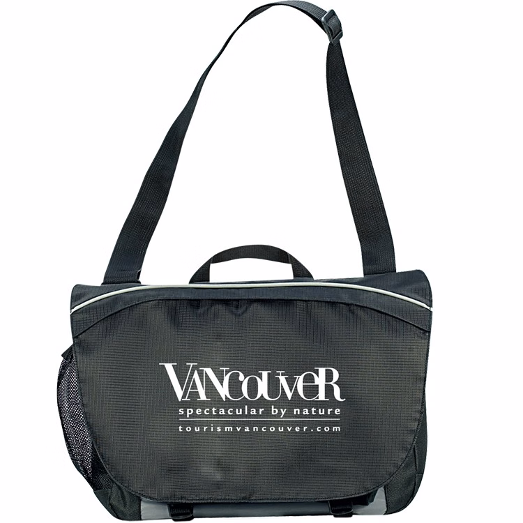 15" SilverLight Laptop Messenger Bag