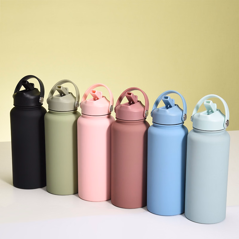 Handle Straw Insulation Cup