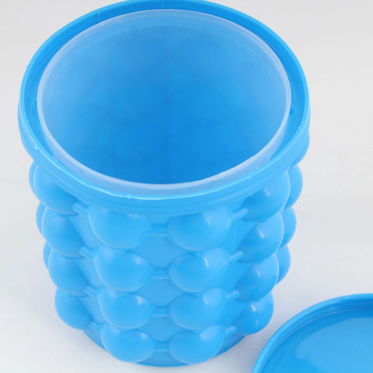 Blue Silicone Ice Cube Maker 1