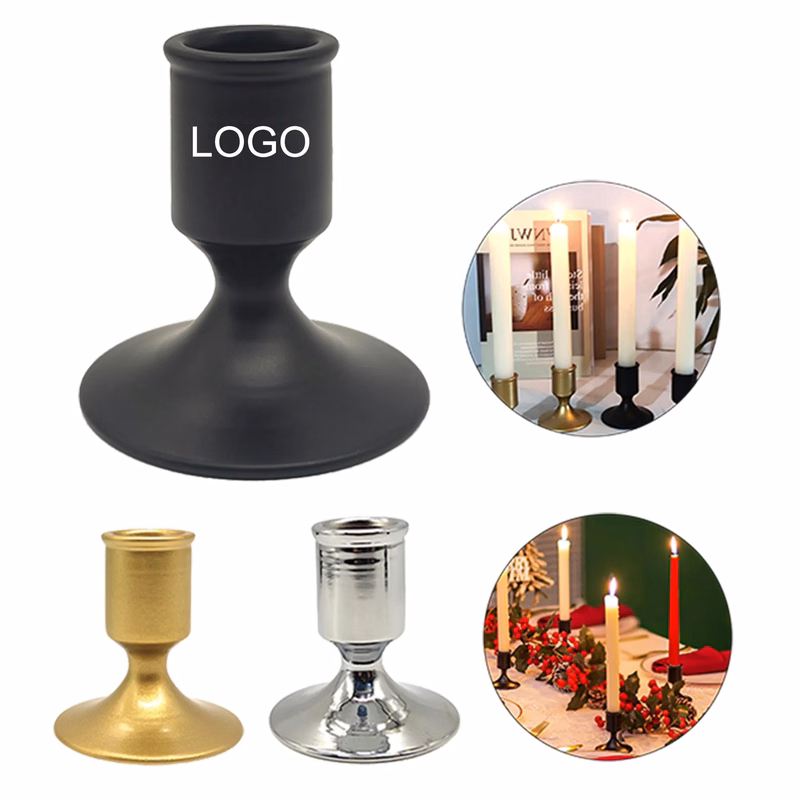 Decorative metal candleholder