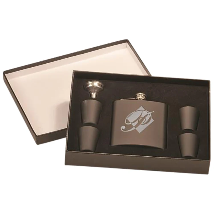 Black Flask Set in Presentation Box 1