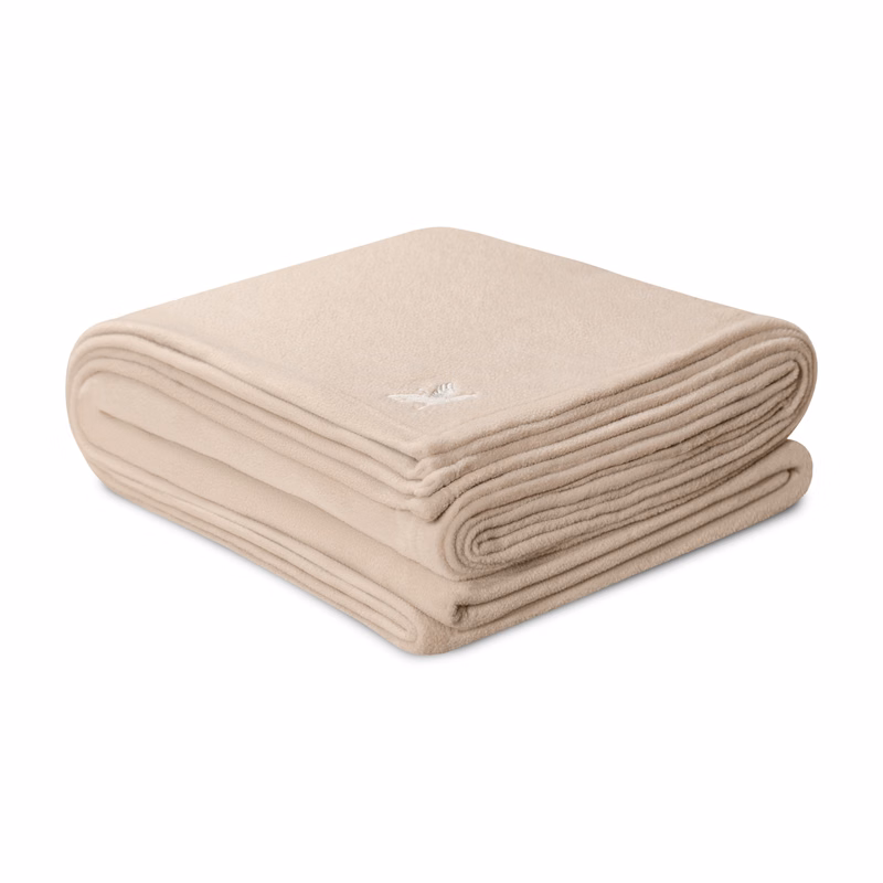 Vanilla 100% Polyester Antipill Twin Fleece Blanket