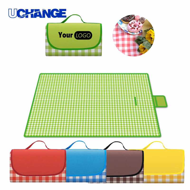 Foldable Large Picnic Blanket MOQ 50 for Beach and Parks