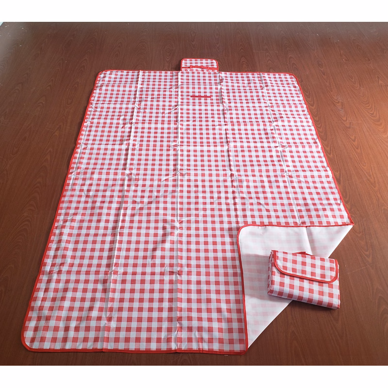 Roll Up Polyester Camping Picnic Blankets