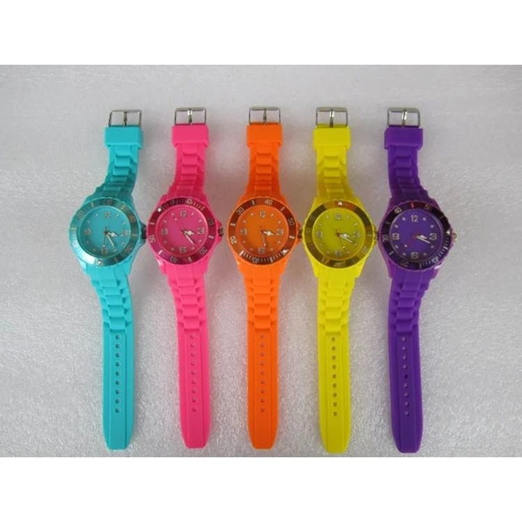 Men's Fashion Silicone Band Sport Watch 1